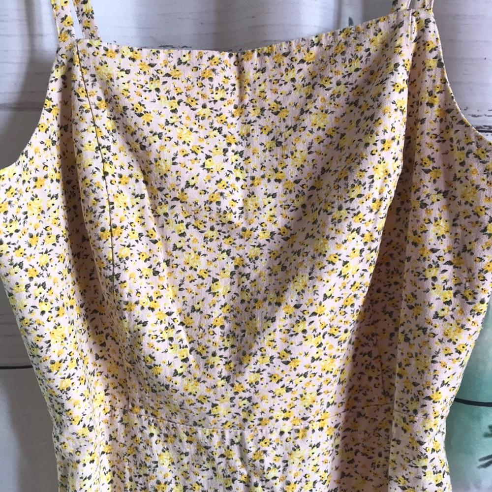 Old Navy springtime spaghetti strap sundress